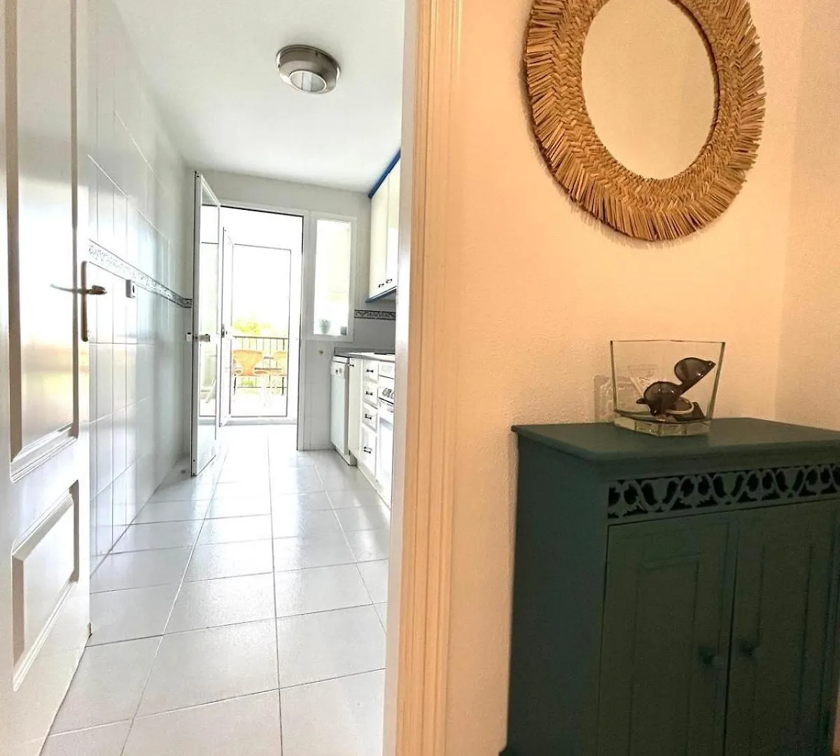 Duquesa Beach Apartment San Luis de Sabinillas
