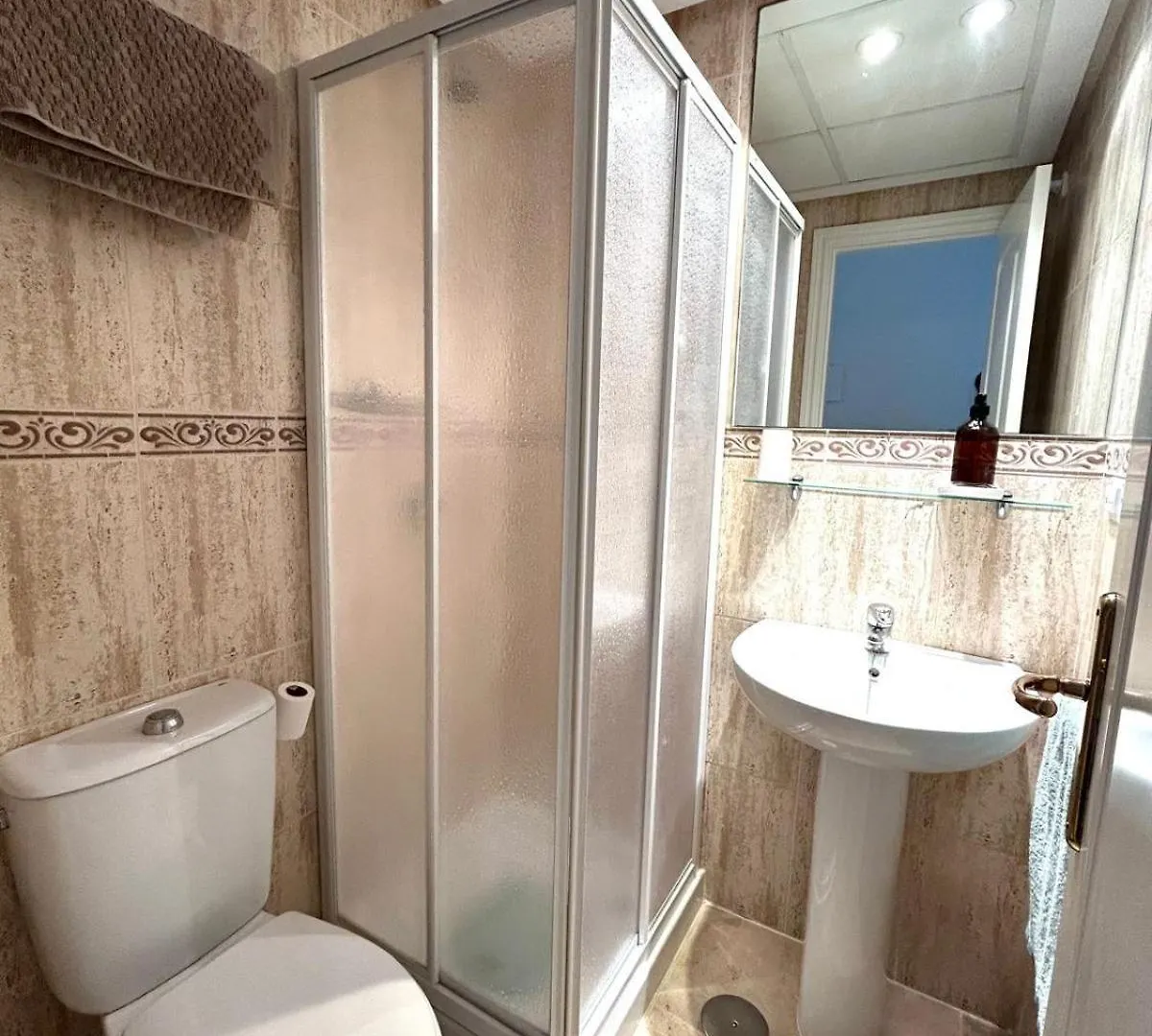 Duquesa Beach Apartment San Luis de Sabinillas