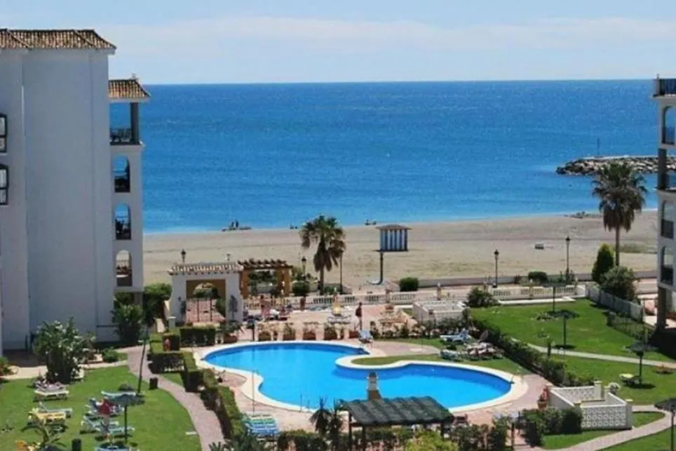 Duquesa Beach Apartment San Luis de Sabinillas